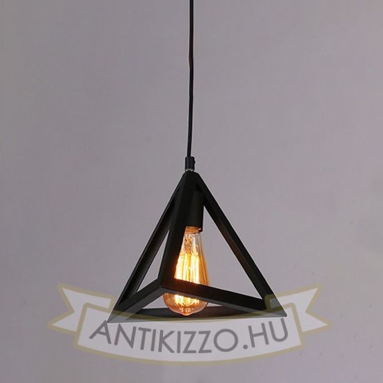 geometriai-fuggesztek-piramis-lampa